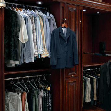 Master Closet with Valet Bar