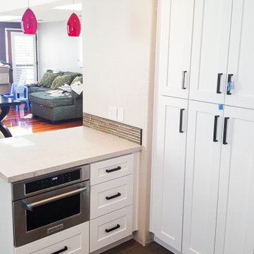 Farmhouse kitchen in Redondo Beach