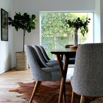 Mid Century Modern Dining Table with Gray Chairs