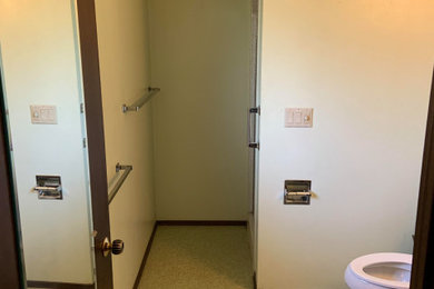 Example of a bathroom design in Seattle