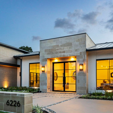 Modern Home on Championship Golf Course