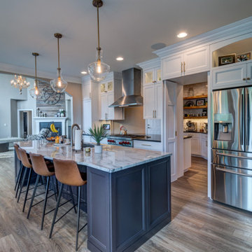 Retractable Backsplash Maximizes Kitchen Space