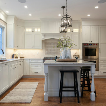 Stunning Traditional Kitchen in New Hartford