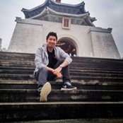 Winston Kho's photo