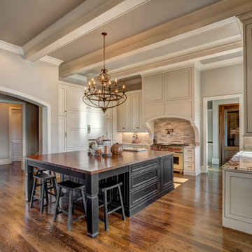 Huntersville Estate