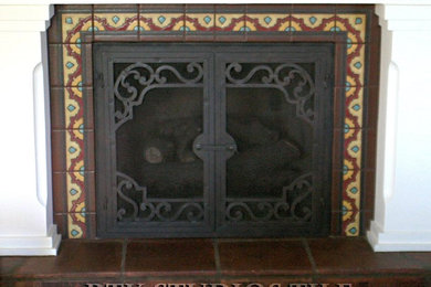 Tuscan living room photo in Los Angeles