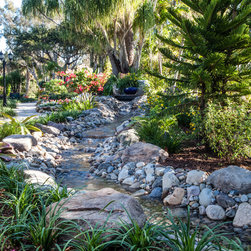 Water feature - Outdoor Fountains And Ponds
