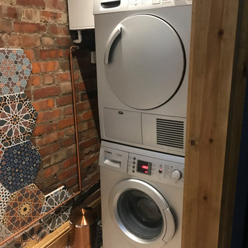 Bold utility room