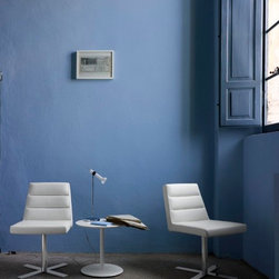 Chairs - Guggen - Products