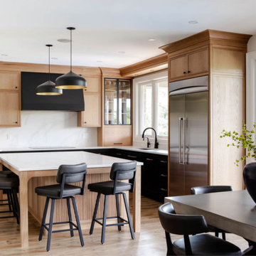 A Tale of Two Tones: White Oak and Black Kitchen