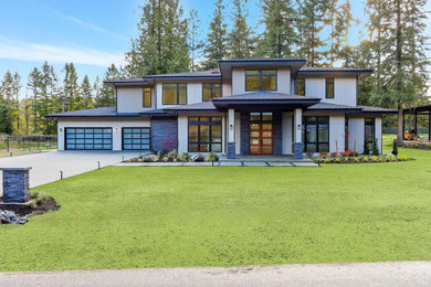 Trendy exterior home photo in Seattle