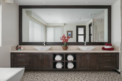 Inspiration for a contemporary bathroom in Orange County.