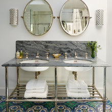 MASTER BEDROOM SUITE - BATHROOM