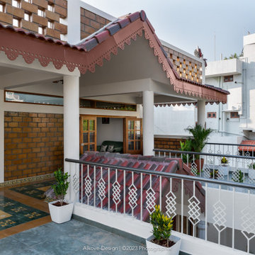 The Courtyard House