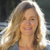 Carrie Dinow's photo