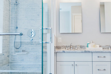 Bathroom - traditional bathroom idea in Toronto