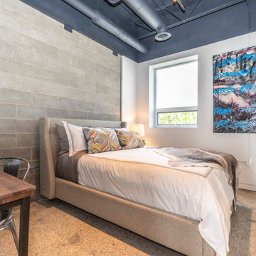 Pop Up Art Gallery - Loft