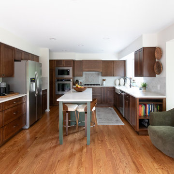From Stark to Stylish: A Warm Kitchen Remodel with Evergreen Charm