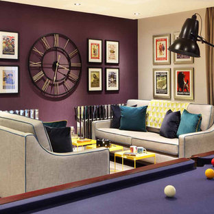 Idéer för ett mellanstort modernt separat vardagsrum, med lila väggar