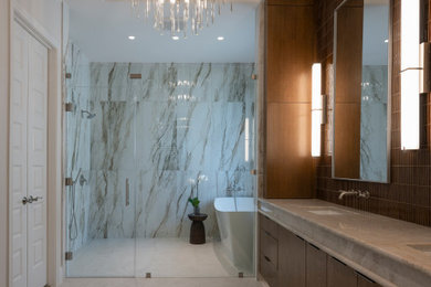 Inspiration for a transitional bathroom remodel in Houston