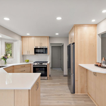 Showplace EVO Frameless Milan Kitchen & Laundry in Natural Maple