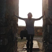 E Z's photo