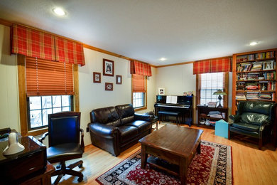 Photo of a mid-sized traditional home office in Bridgeport.