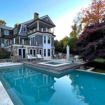 Mature Landscape and Infinity-Edge Pool