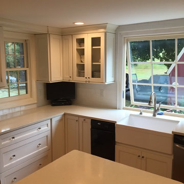 Woodbury Modern Country Kitchen