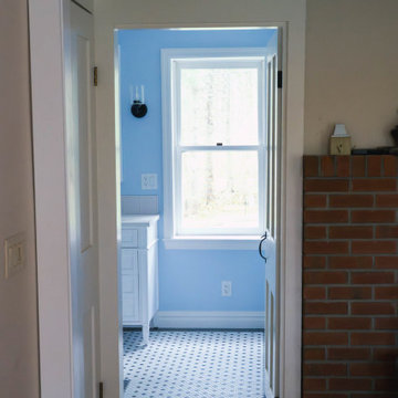 Kid's Bathroom