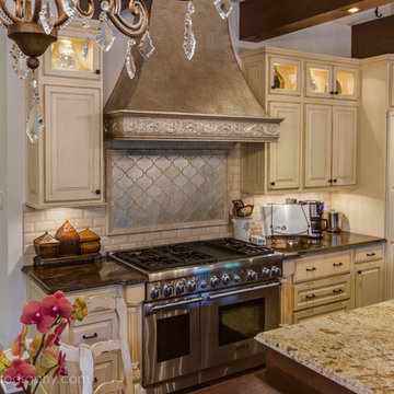 French Provincial Kitchen & Dining