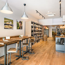 The Good Wine Shop - Paint