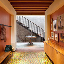 mudrm/foyer