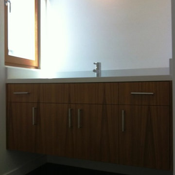 Park Granada, Calabasas Bathroom & Hallways Remodeling