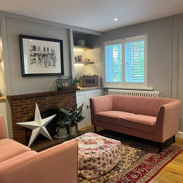 Classic, Timeless Cosy Snug in Country Cottage