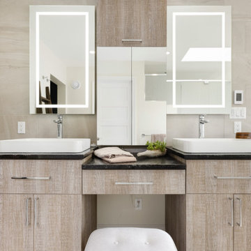 Emmett Road Custom Home Ensuite Bathroom