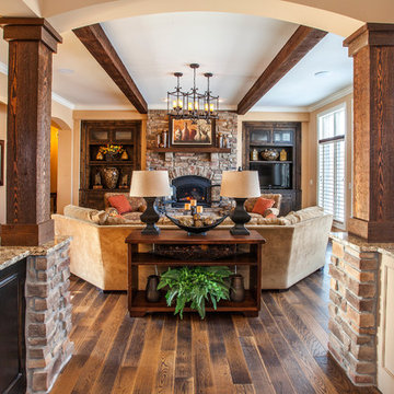 Cox-Smith Rd. 1st Floor Master