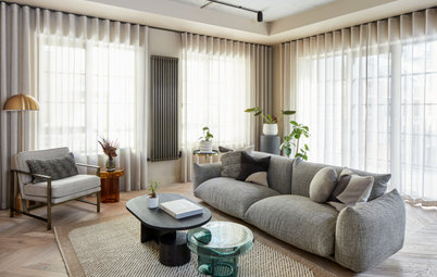 Houzz Tour: Natural Textures and Earthy Hues Make a New Flat Cosy