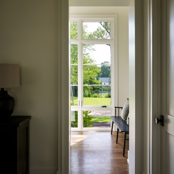 A Reserved and Modern Interpretation of English Cottage