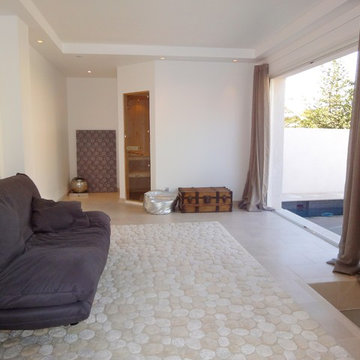 Projet de rénovation de villa et création d'un Pool-house zen ouvert sur piscine