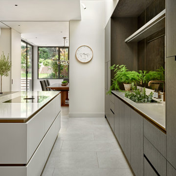 Wimbledon Contrasting Contemporary Kitchen