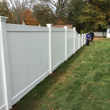 Newington| 4' Premium PVC Yard Enclosure