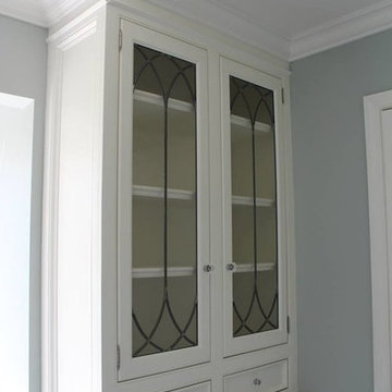 Traditional English Master Bath