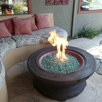 Bonfire Lounge & Pool - Fire Pit Lit 1