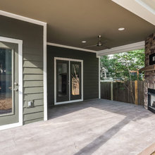 Outdoor fireplace