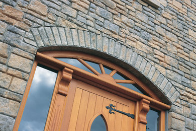 Bradstone Special Features