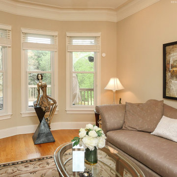 Double Hung Windows in Classy Living Room - Renewal by Andersen Georgia
