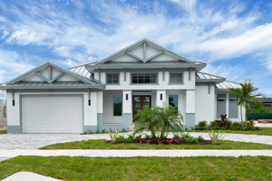 Exterior home idea in Miami