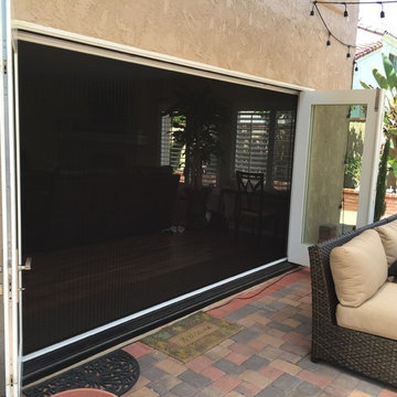 Retractable Screen for large Door