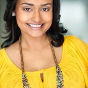 Chriselle Almeida's photo